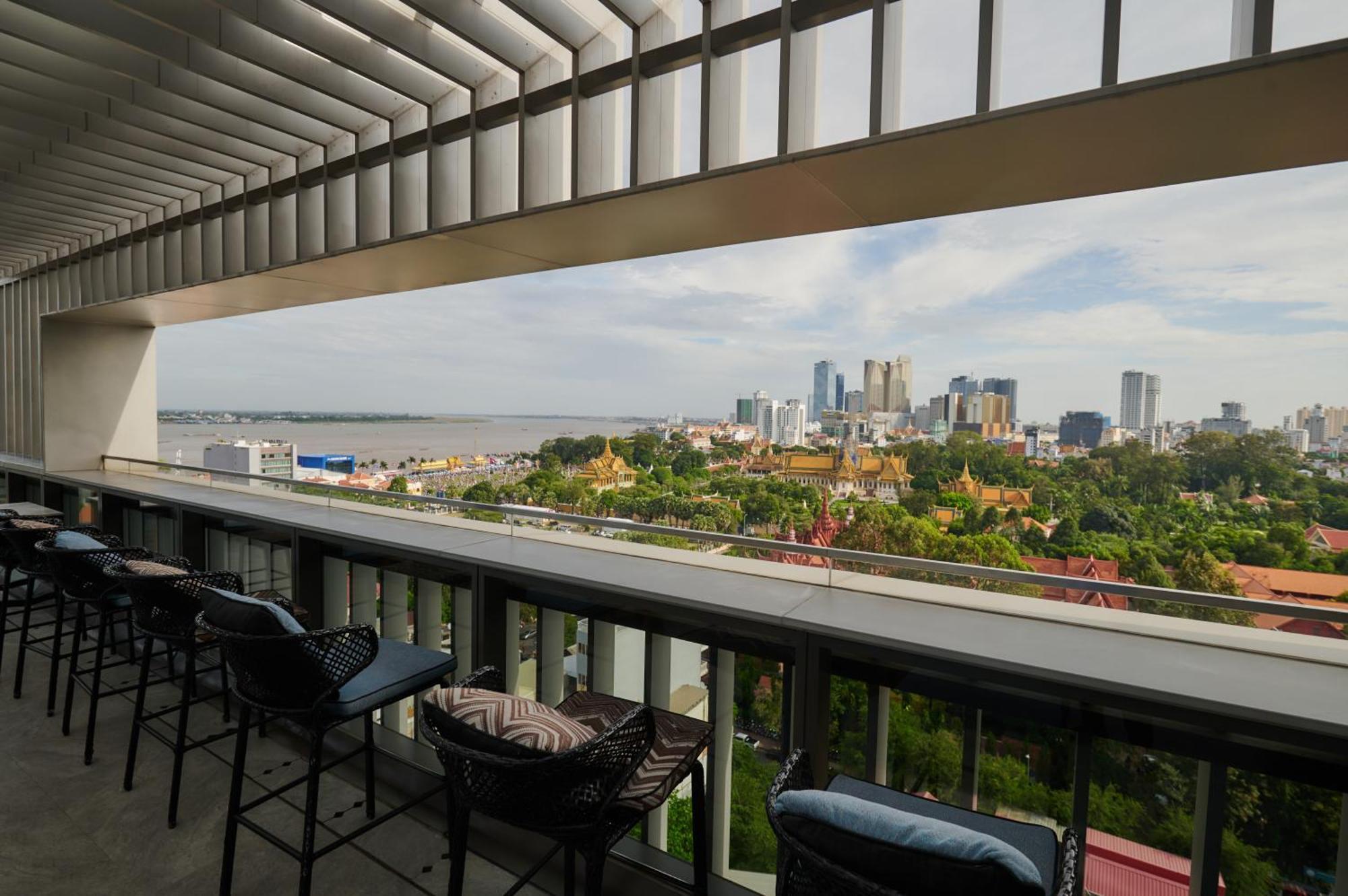 Hyatt Regency Phnom Penh Hotel Exterior foto